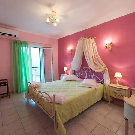 Kaspy Country * Lygia (Lefkada)